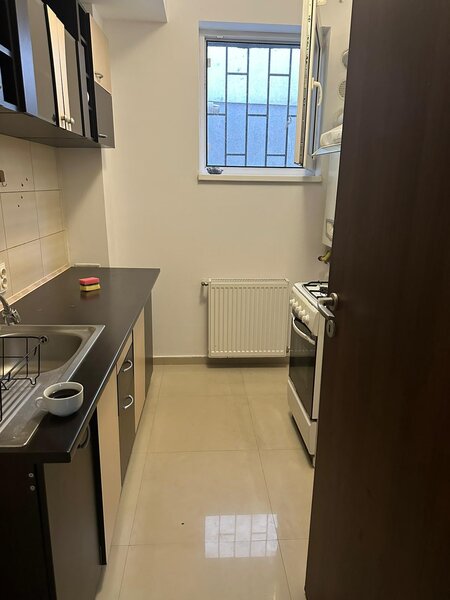 Piata Progresu, proprietar Demisol inalt